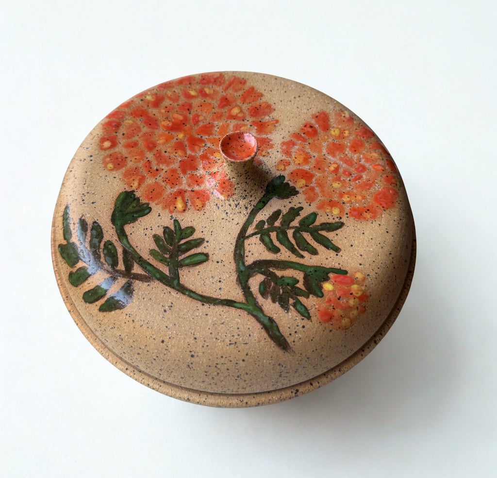 Marigold Tortillera/Lidded Casserole dish